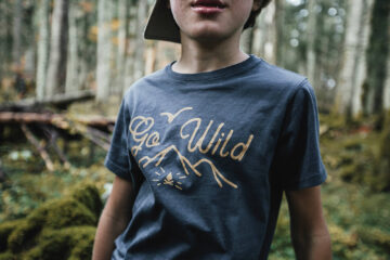 T-shirt enfant Bio - Go Wild - Bleu nuit - Petit Bivouac